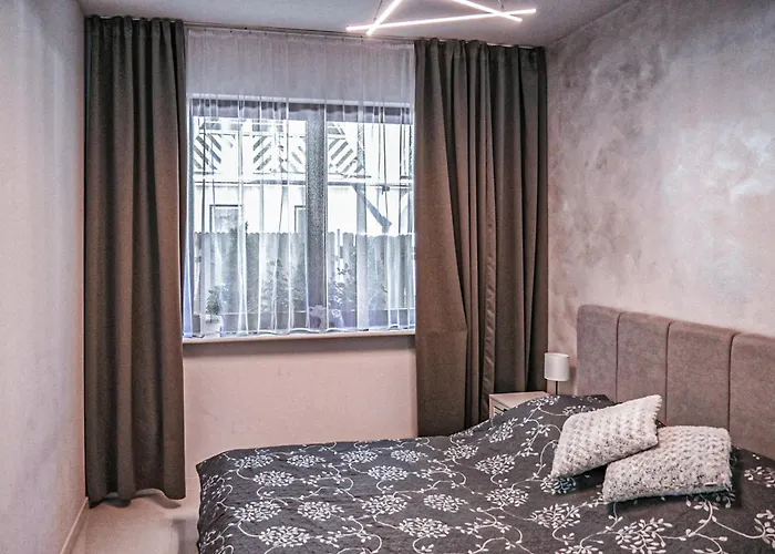 1 Bedroom Lovely In 아파트 *